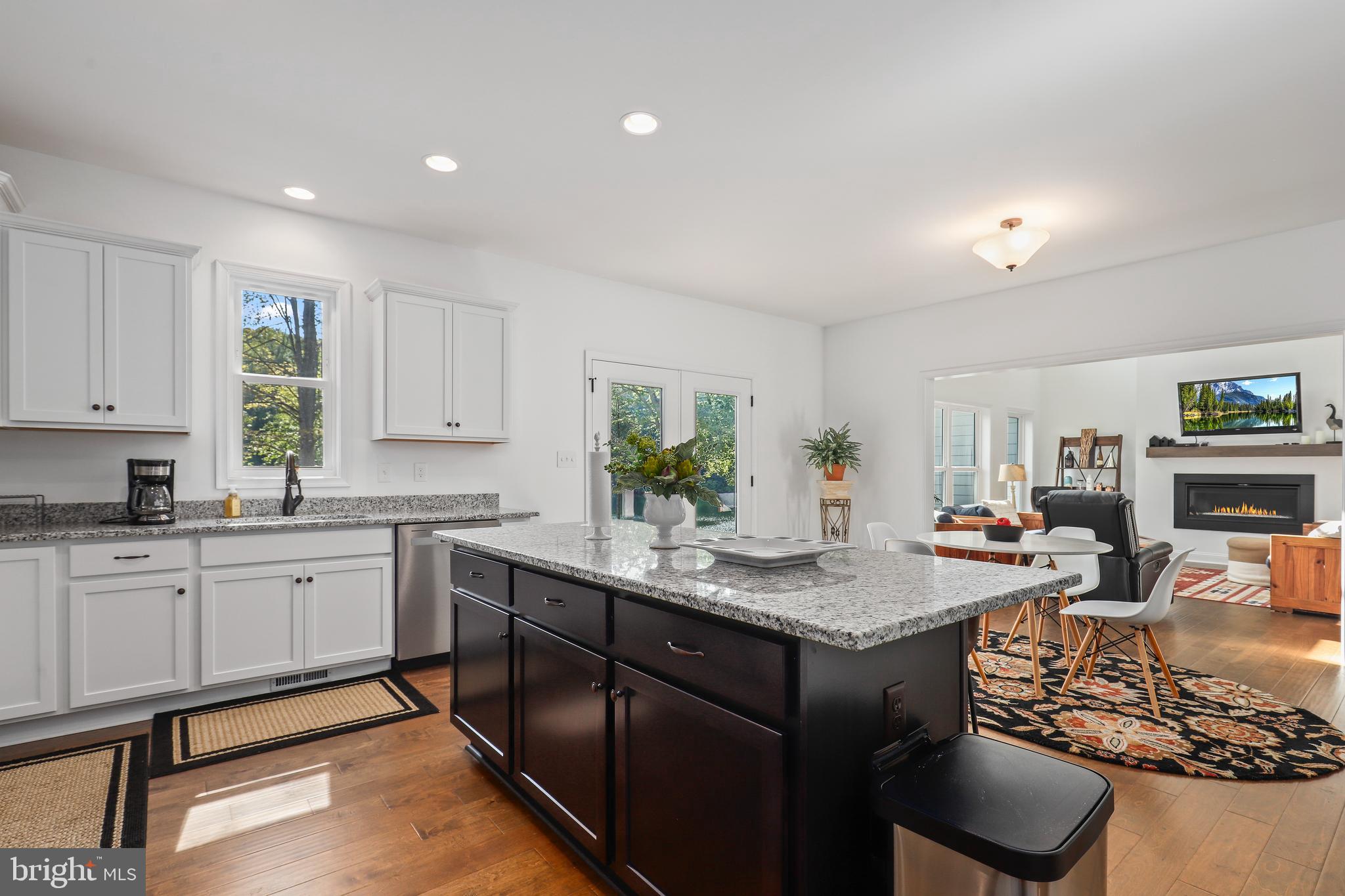 NOAH'S LANDING - Residential