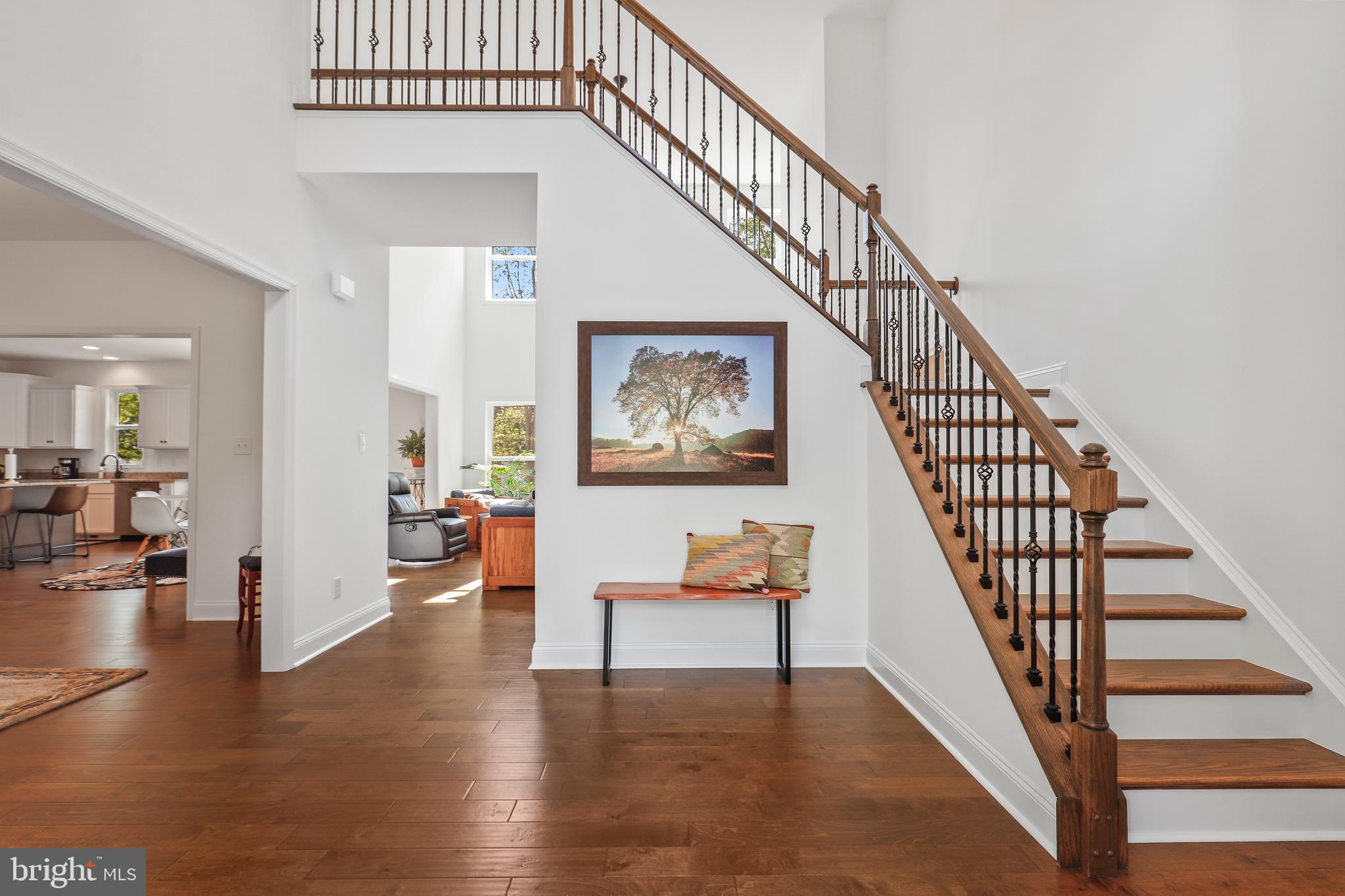 NOAH'S LANDING - Residential