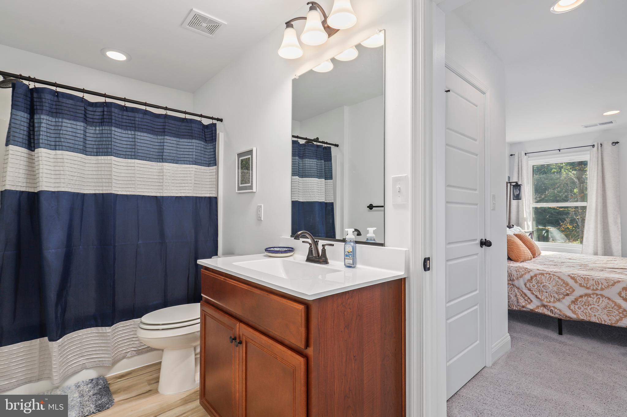 NOAH'S LANDING - Residential