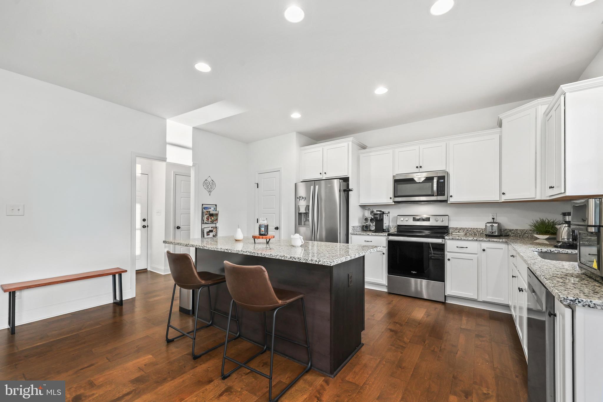 NOAH'S LANDING - Residential