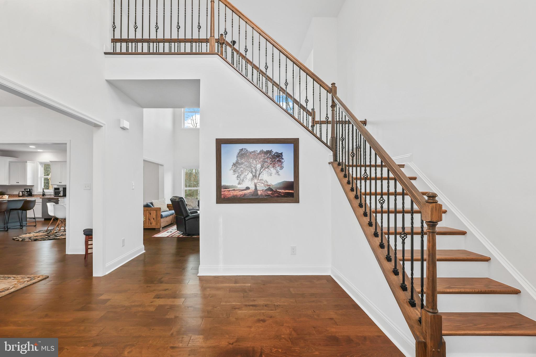 NOAH'S LANDING - Residential