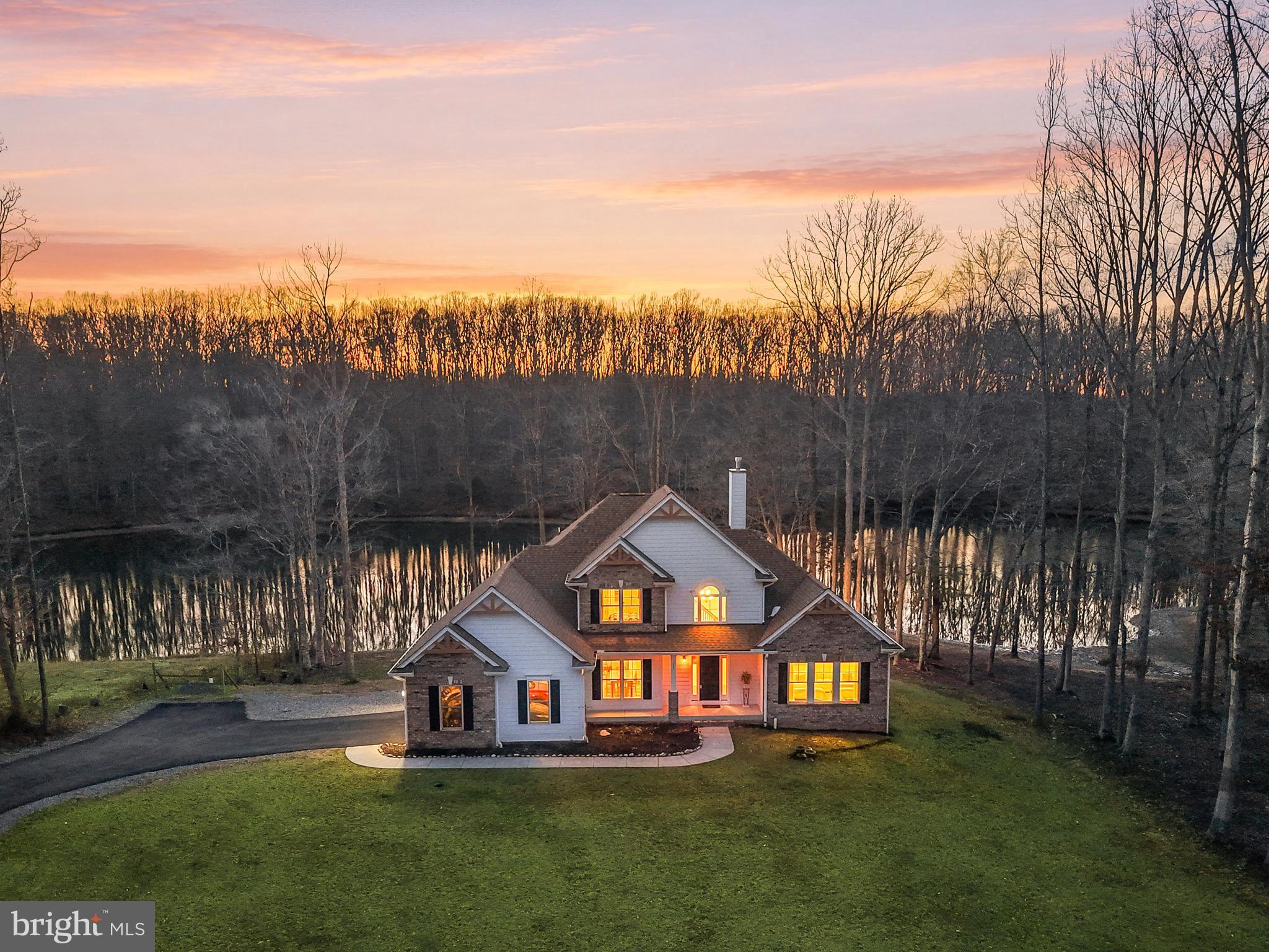 NOAH'S LANDING - Residential