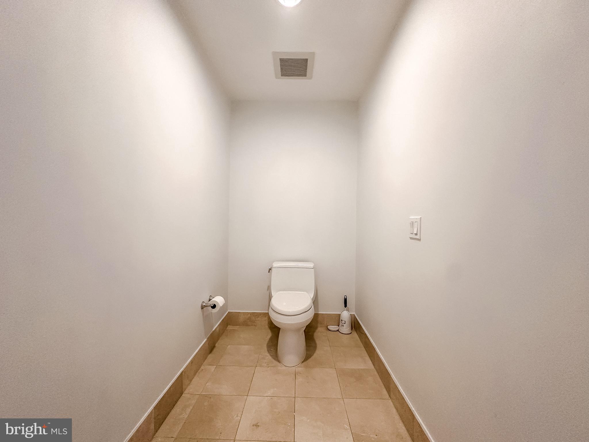 INNER HARBOR - Residential Lease