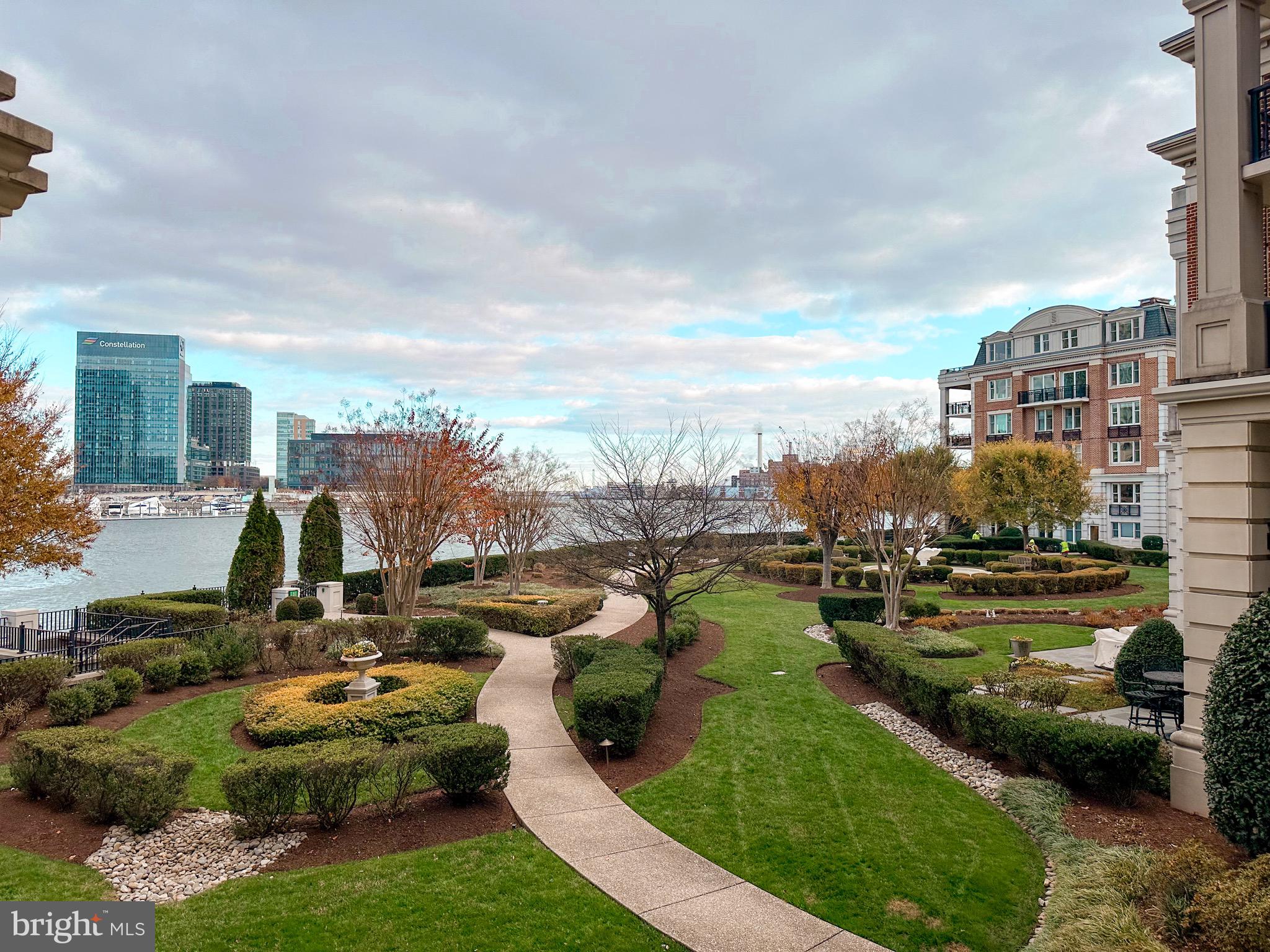 INNER HARBOR - Residential Lease