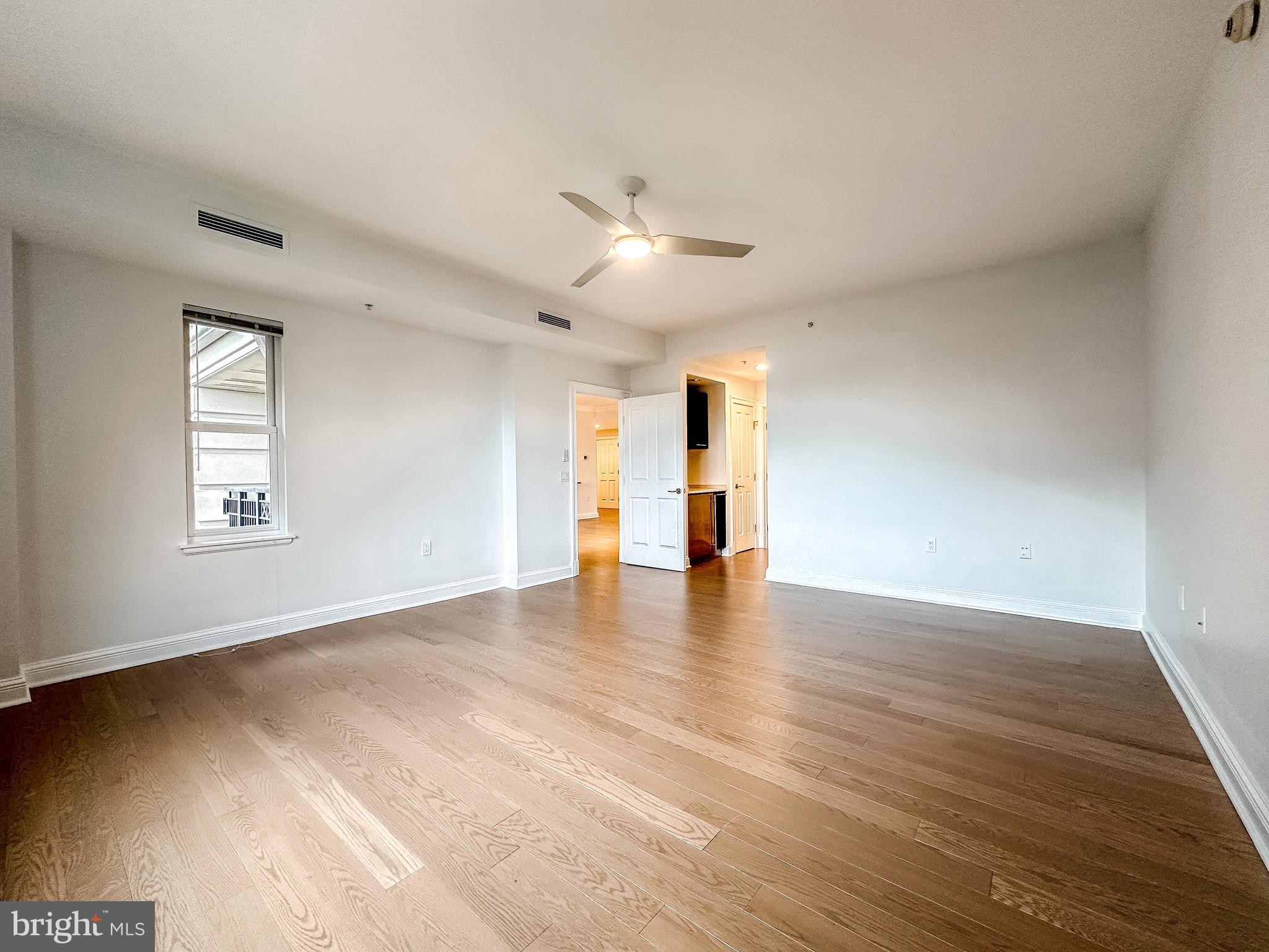 INNER HARBOR - Residential Lease