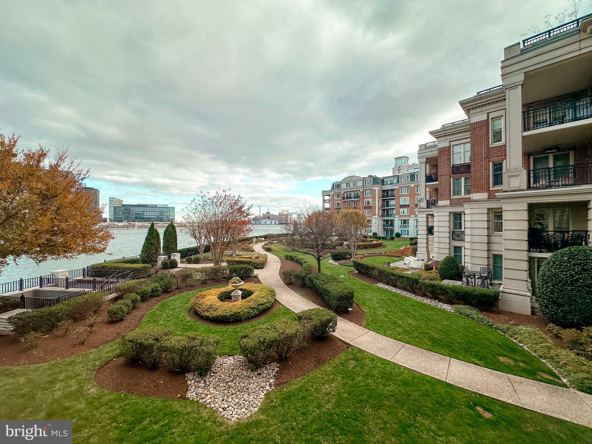 INNER HARBOR - Residential Lease