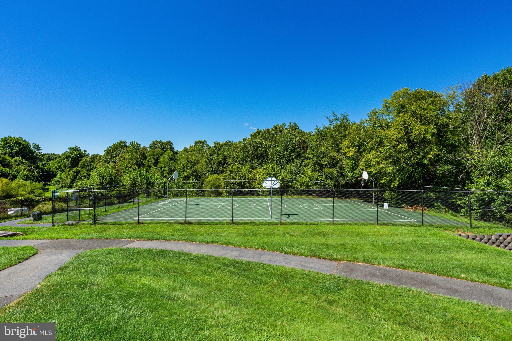 GREAT FALLS CHASE - Residential