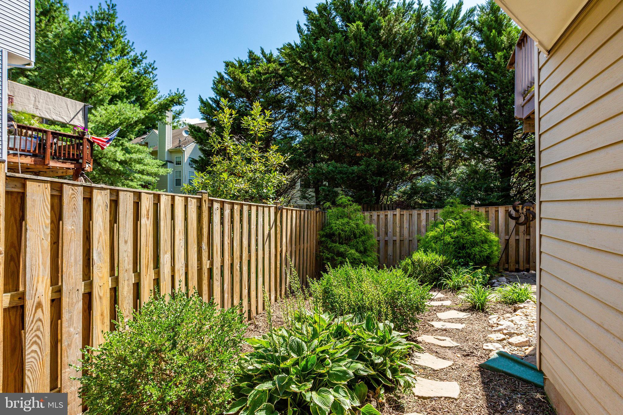 GREAT FALLS CHASE - Residential