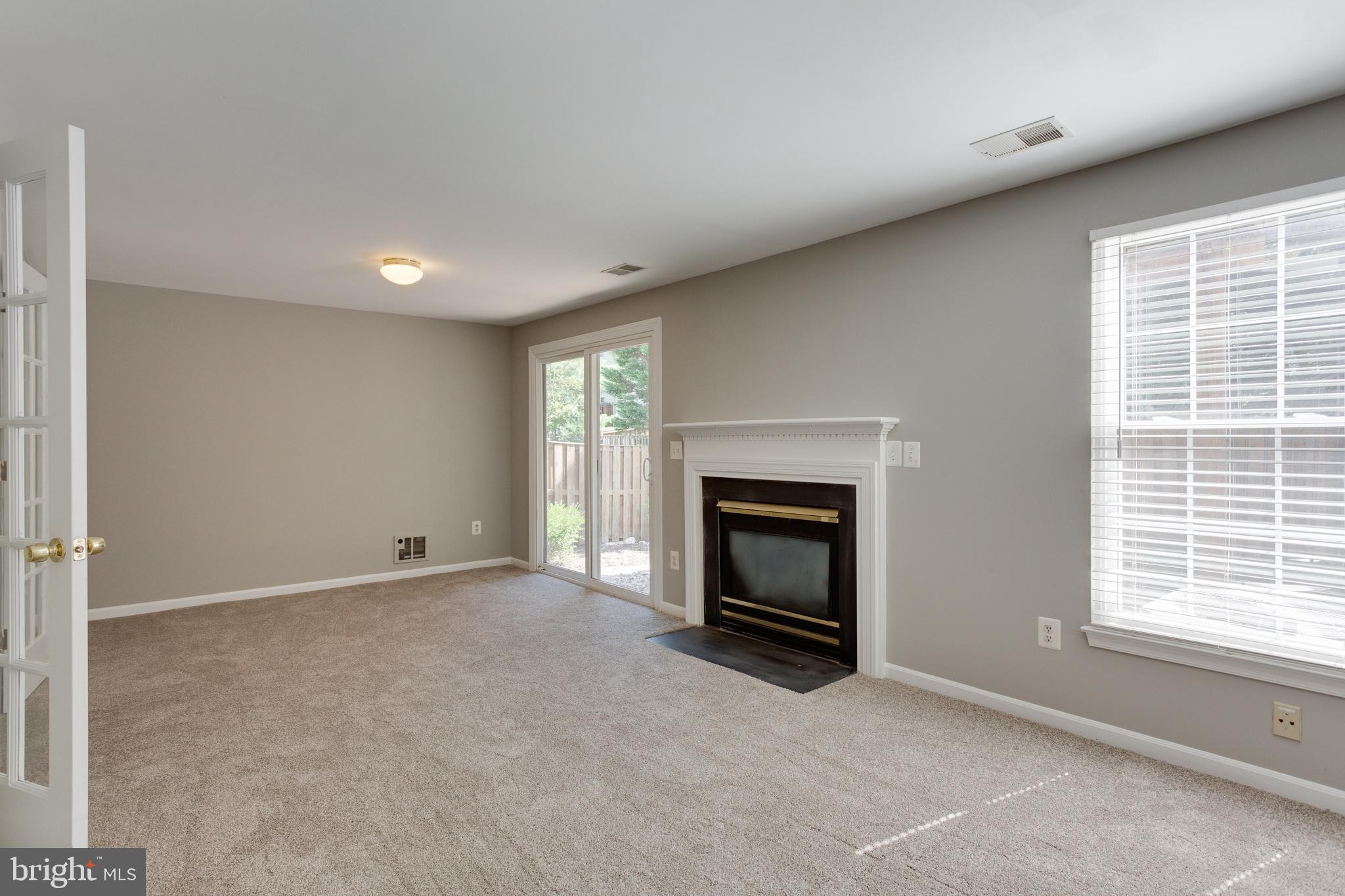 GREAT FALLS CHASE - Residential