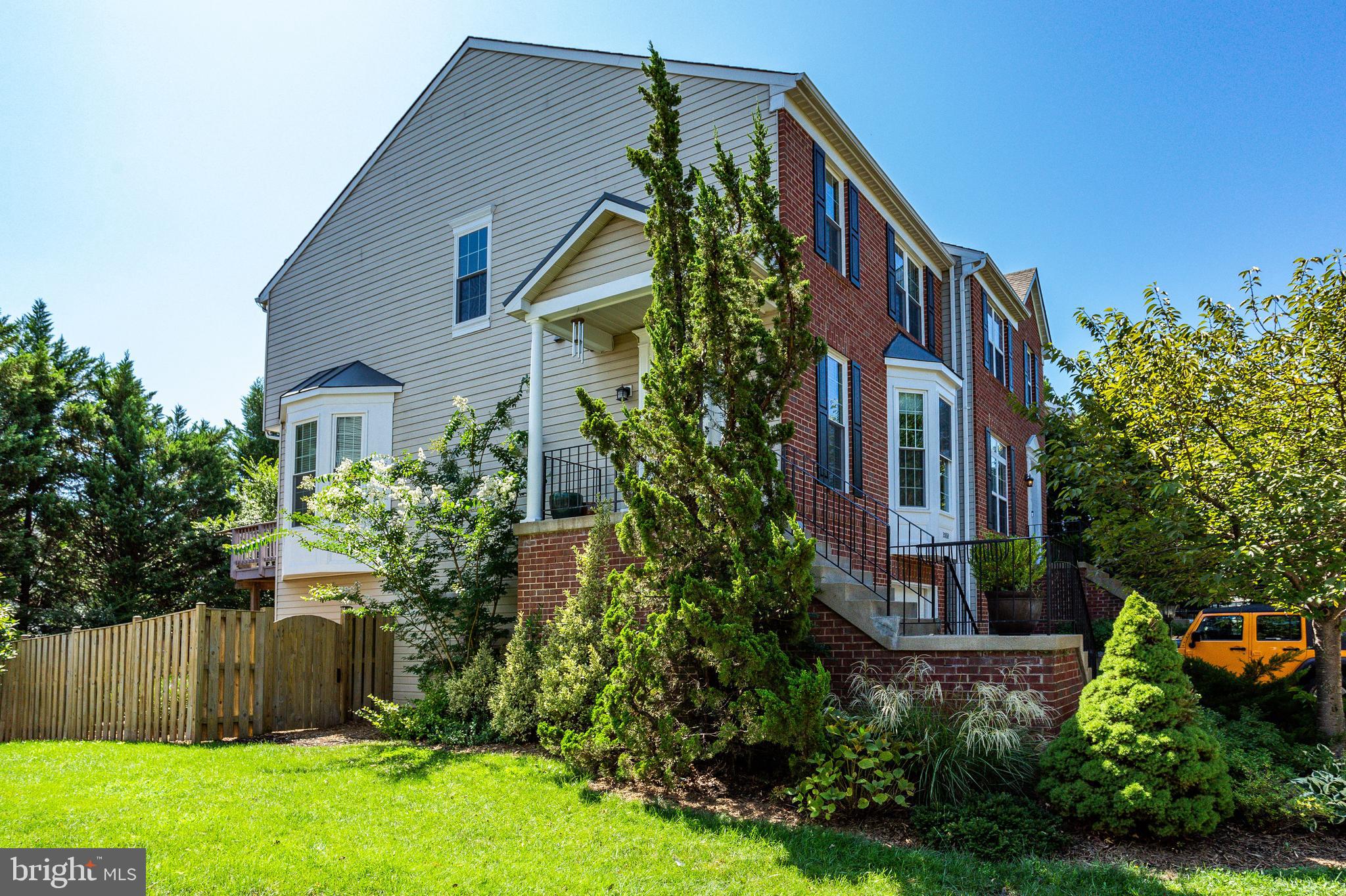 GREAT FALLS CHASE - Residential