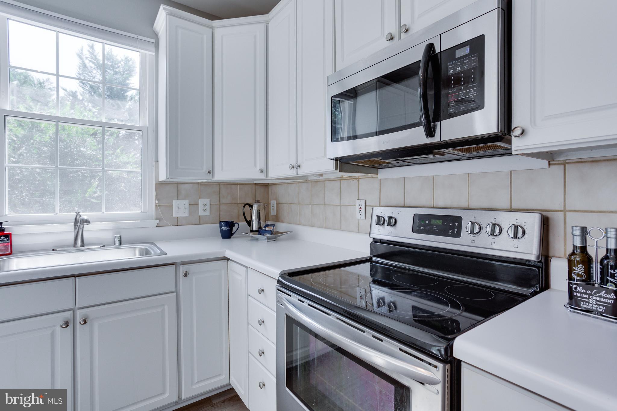 GREAT FALLS CHASE - Residential