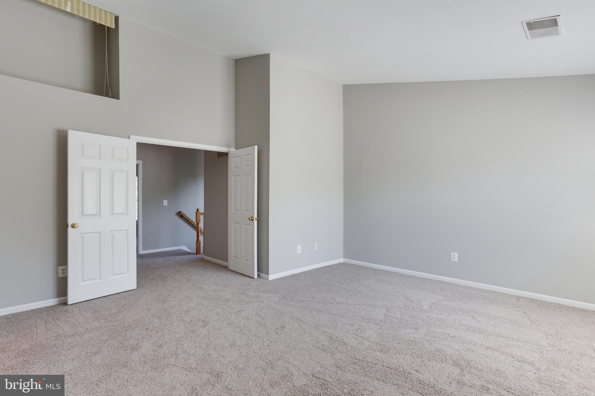 GREAT FALLS CHASE - Residential