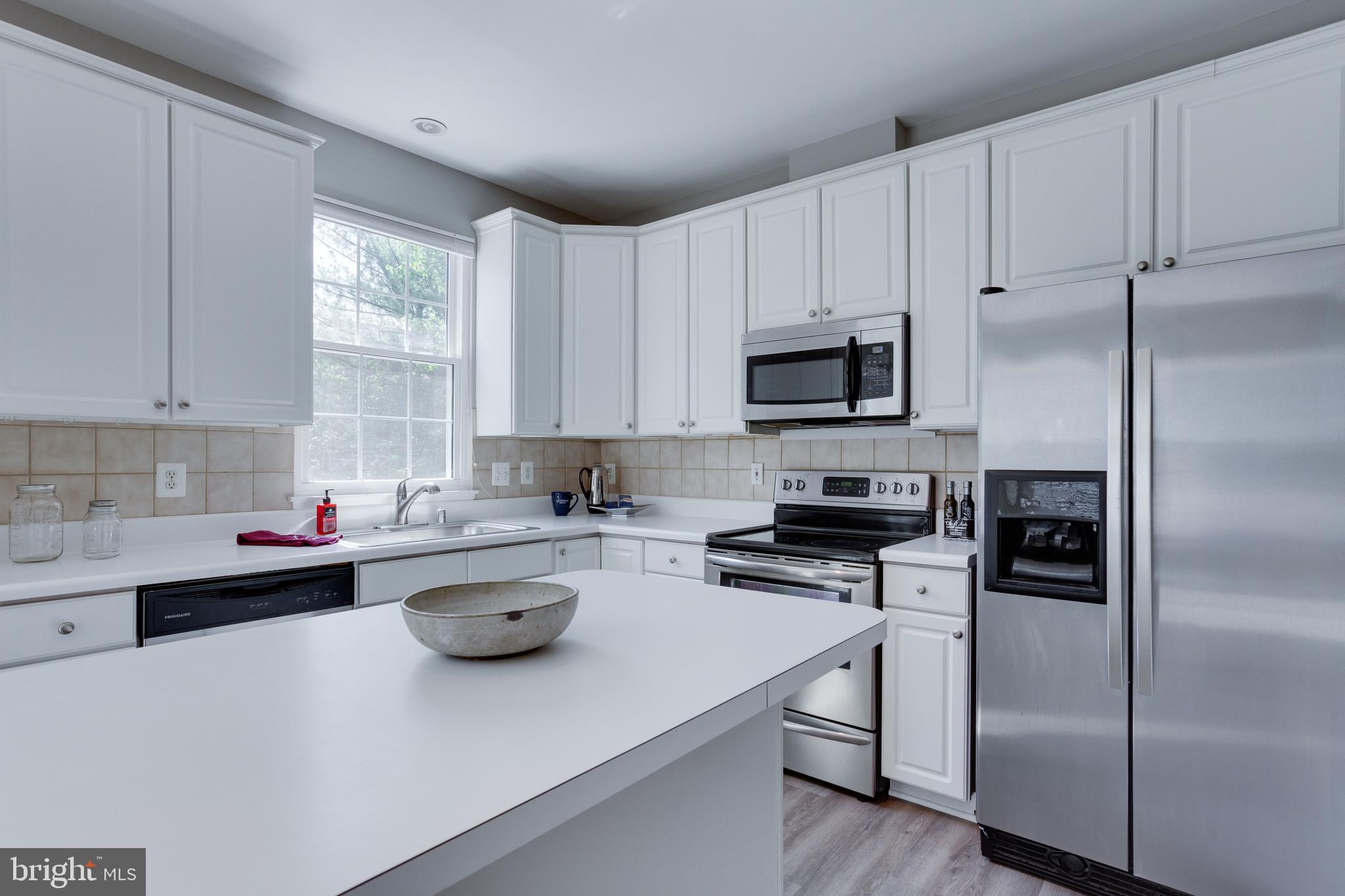 GREAT FALLS CHASE - Residential