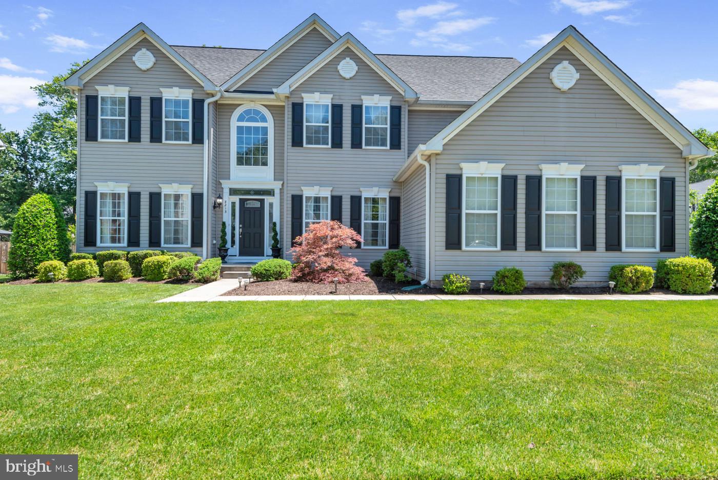 8213 WHITEBARK LANE
