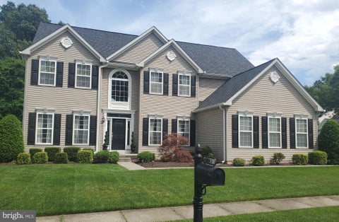 Homes For Sale - 8213 Whitebark Lane<br/> SEVERN, MD 21144