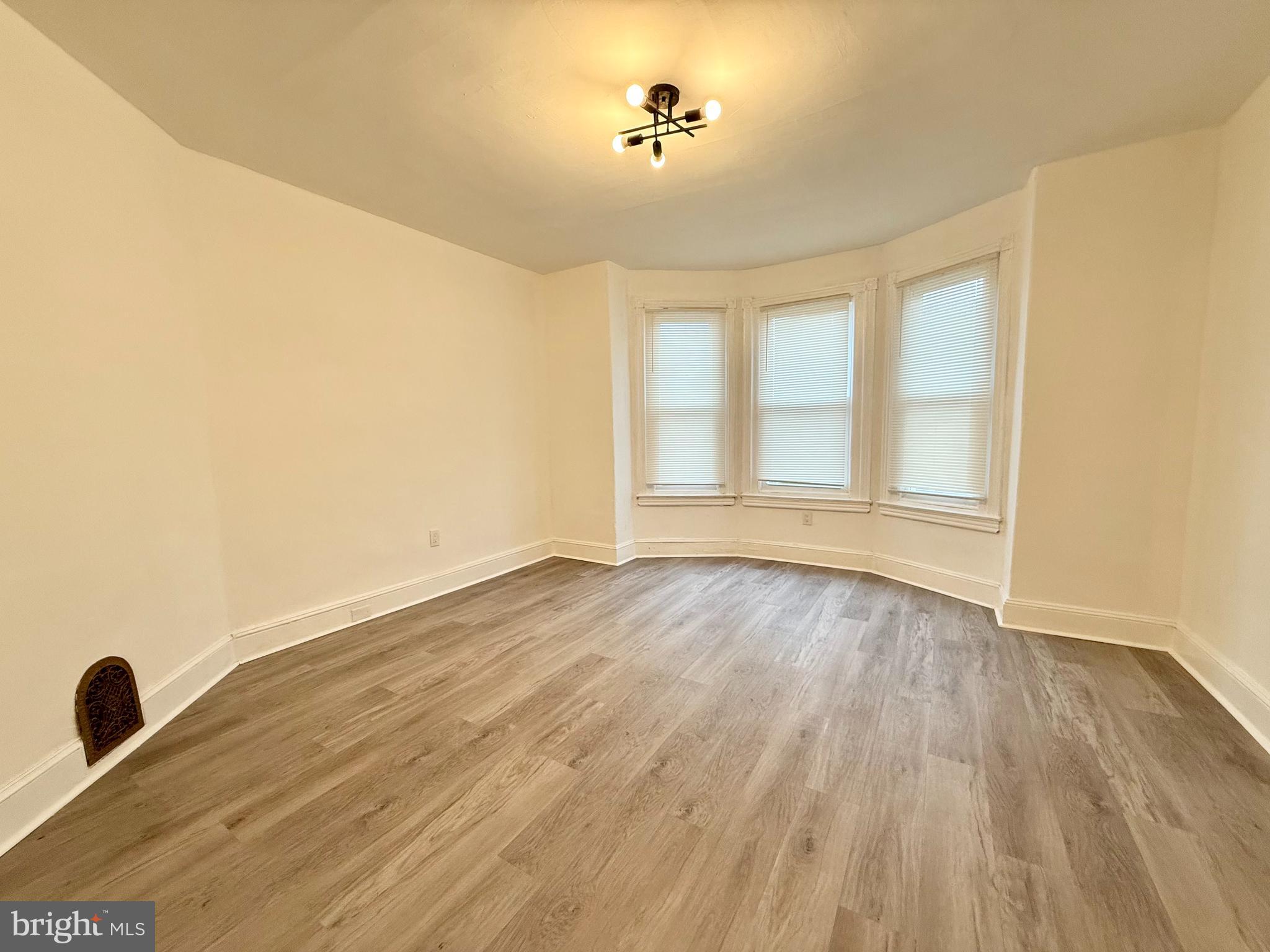 CARROLL PARK - Residential Lease