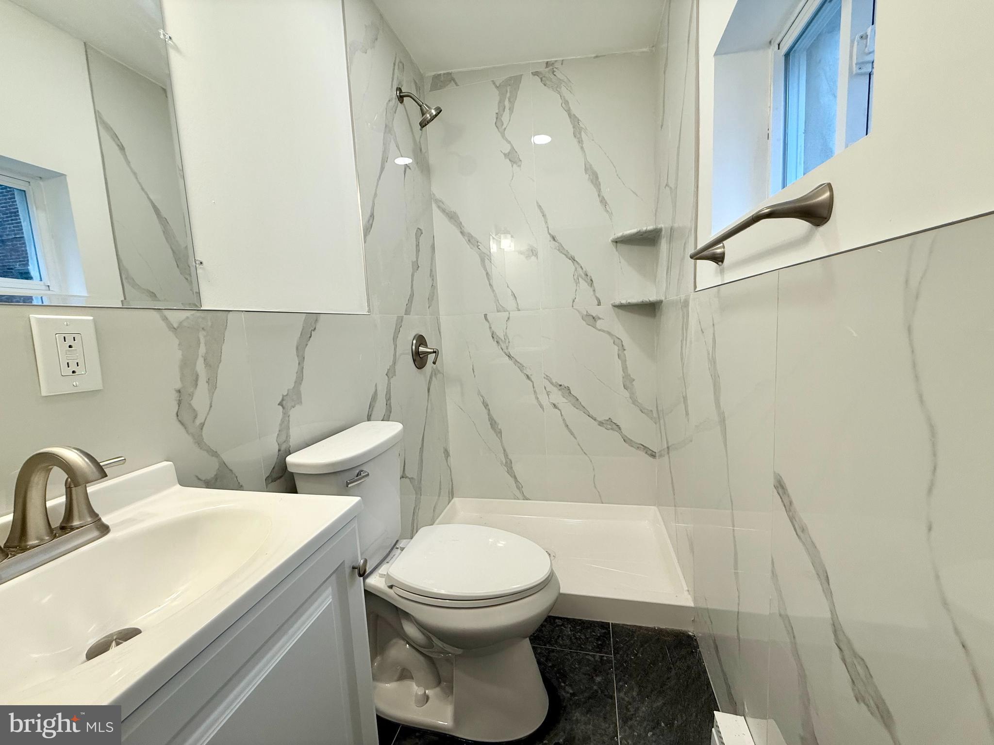 CARROLL PARK - Residential Lease