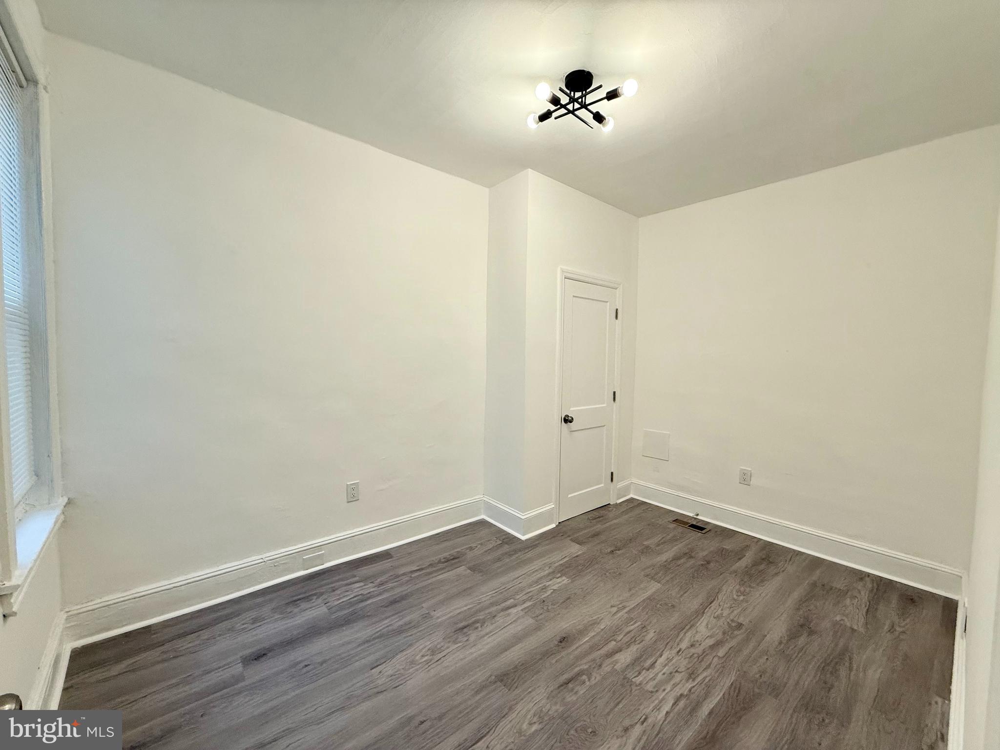 CARROLL PARK - Residential Lease