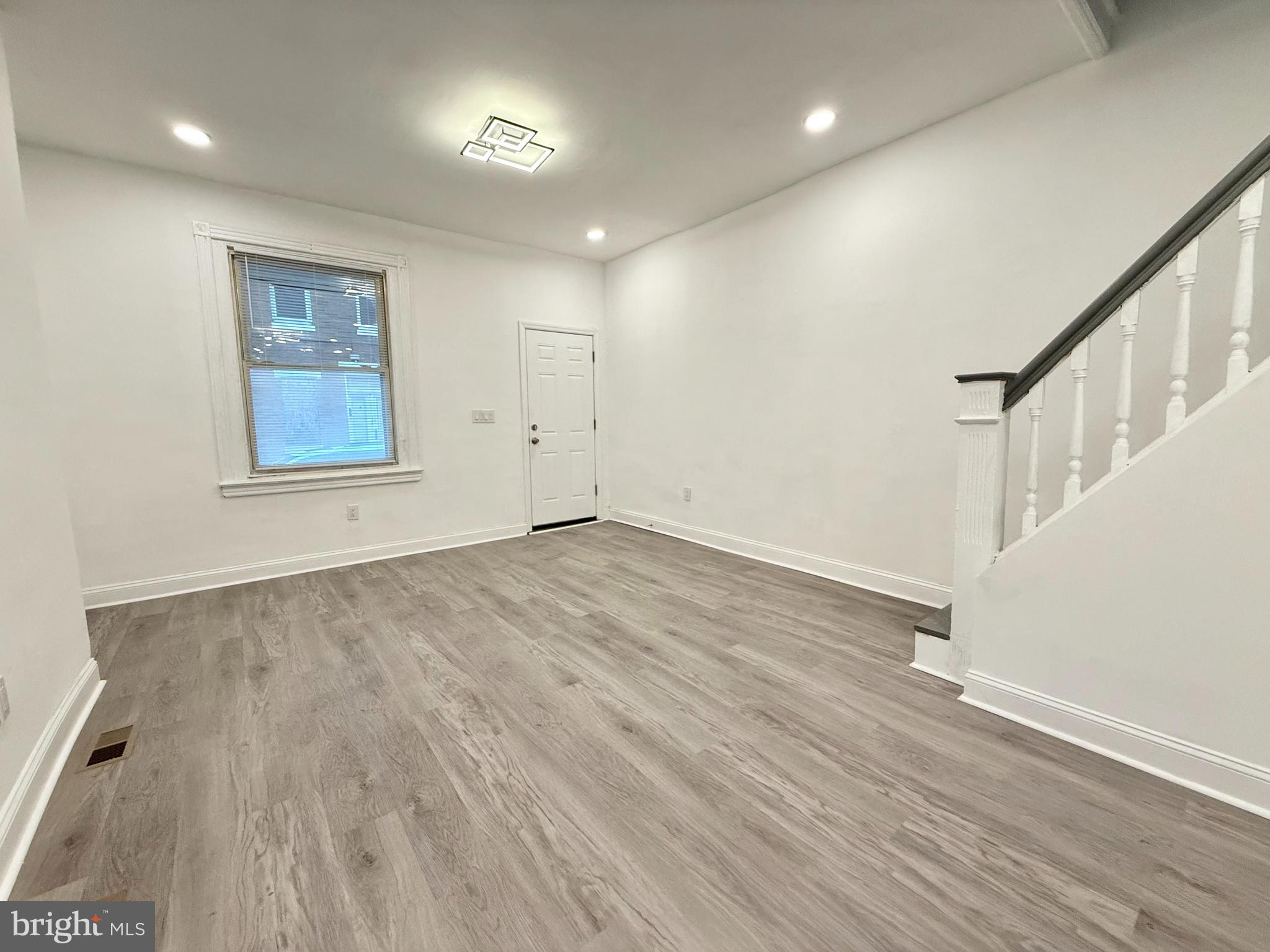 CARROLL PARK - Residential Lease