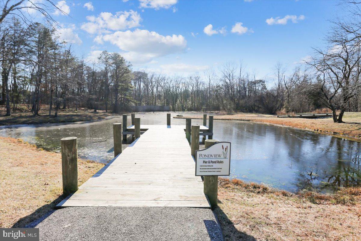 PONDVIEW - Residential