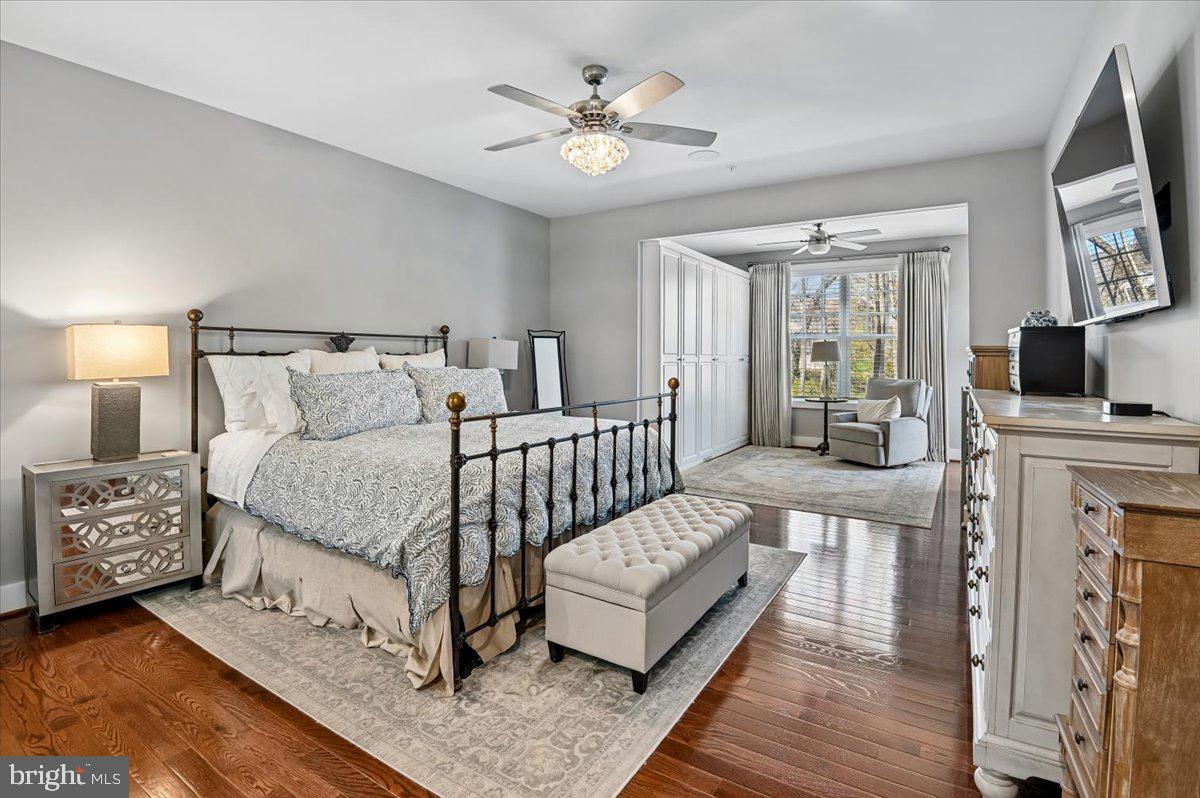 PONDVIEW - Residential