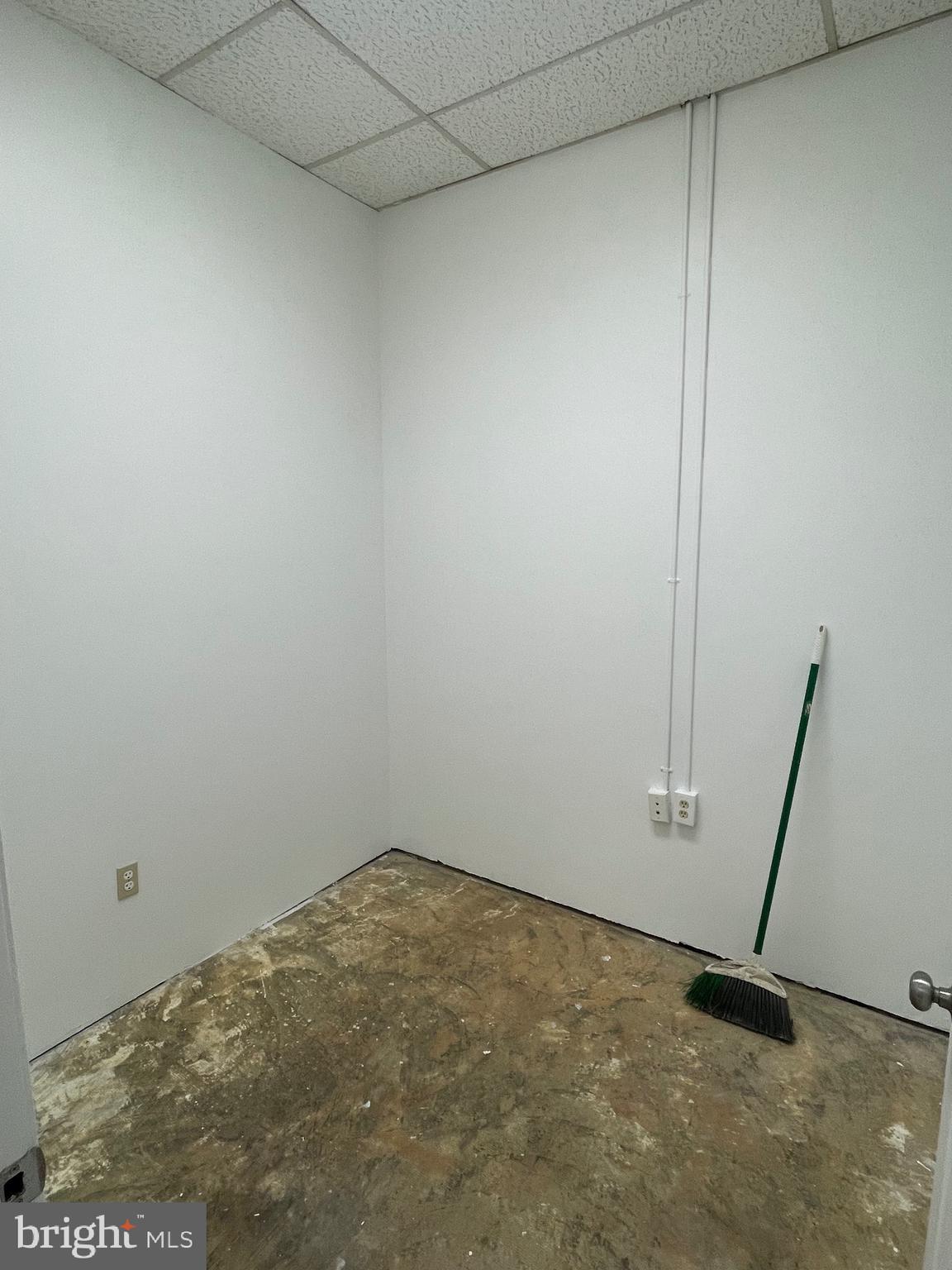 NONE AVAILABLE - Commercial Lease