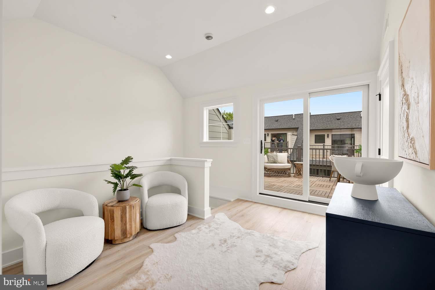 BALLSTON - Residential