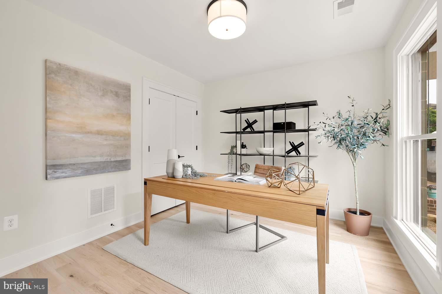 BALLSTON - Residential