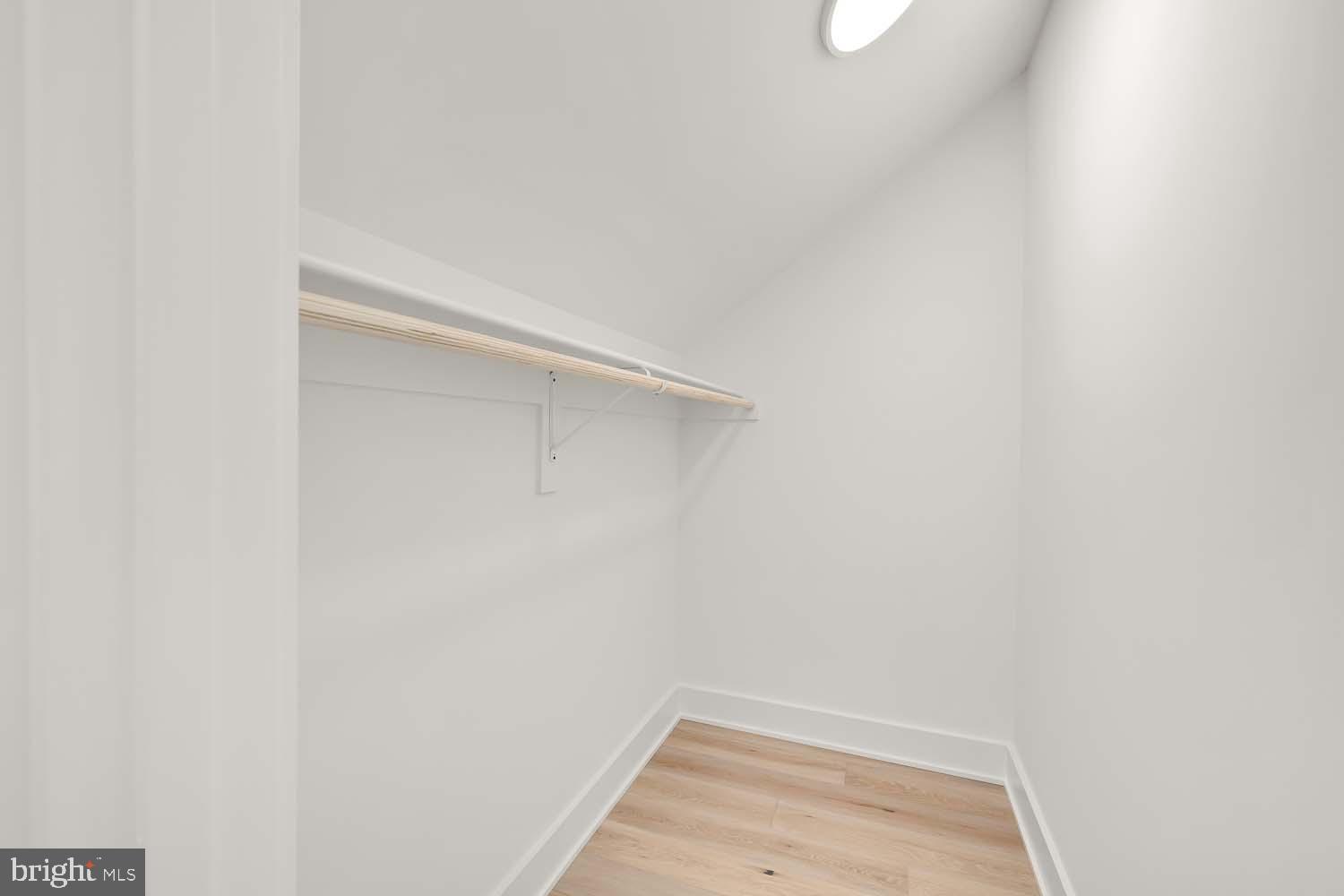 BALLSTON - Residential