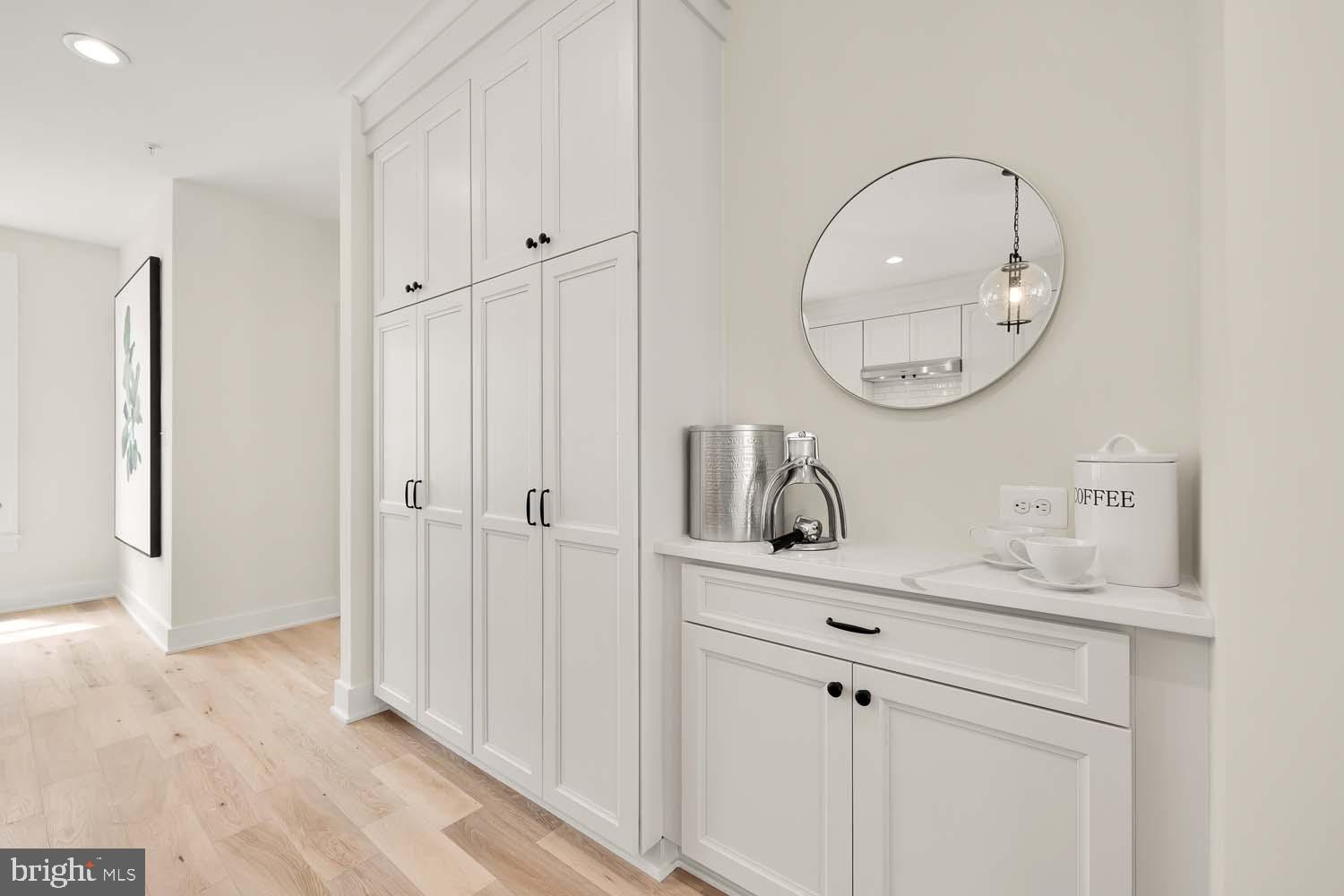 BALLSTON - Residential