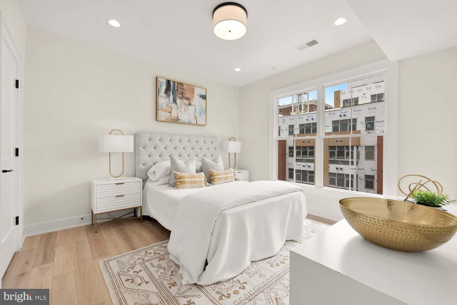 BALLSTON - Residential