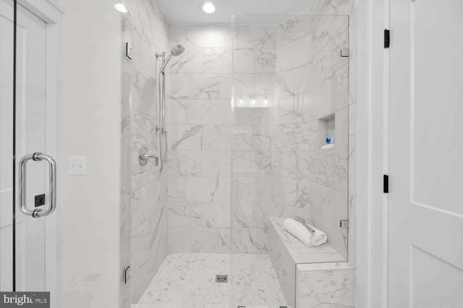 BALLSTON - Residential