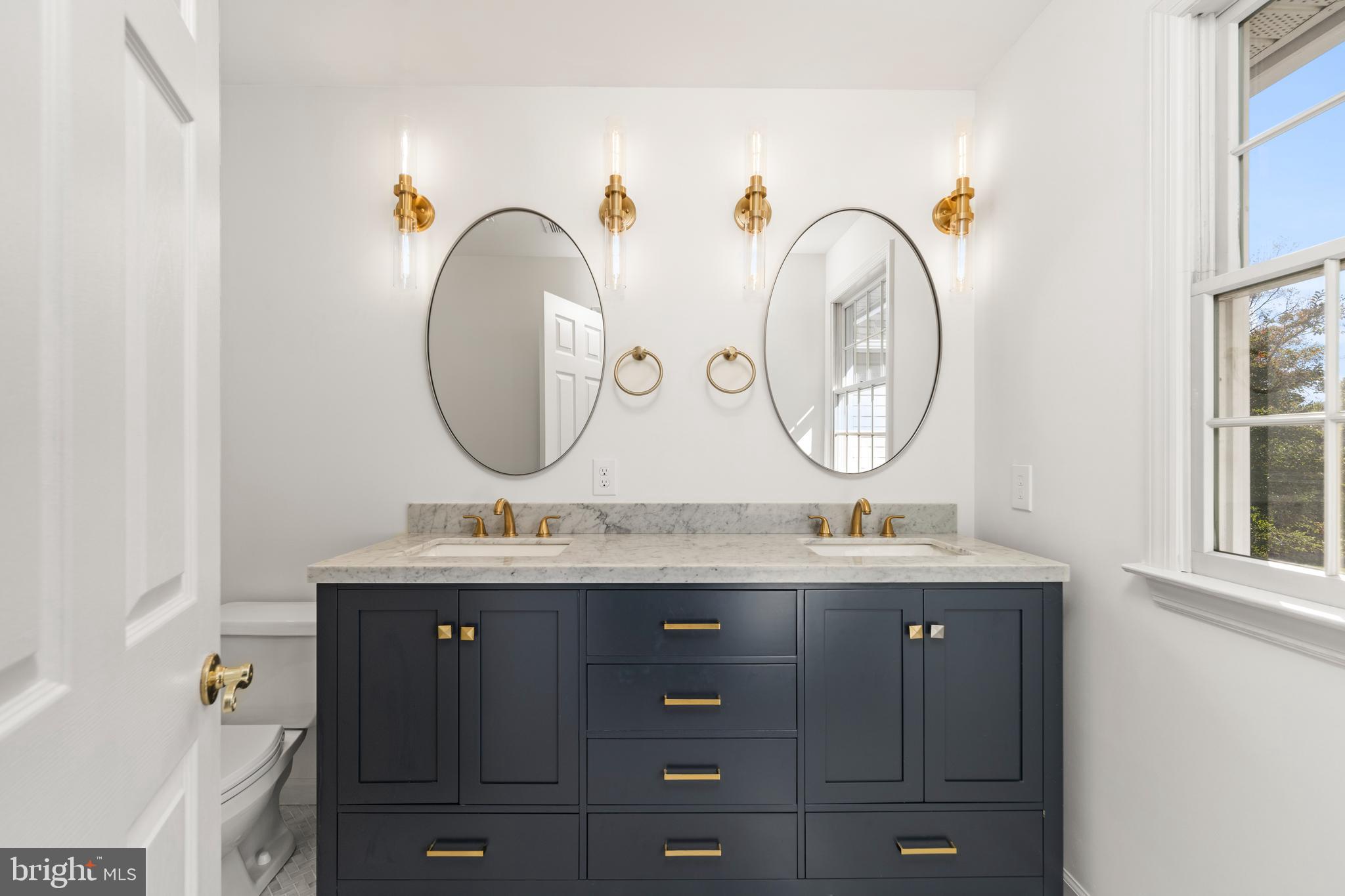 THE WILLOWS OF RUXTON - Residential