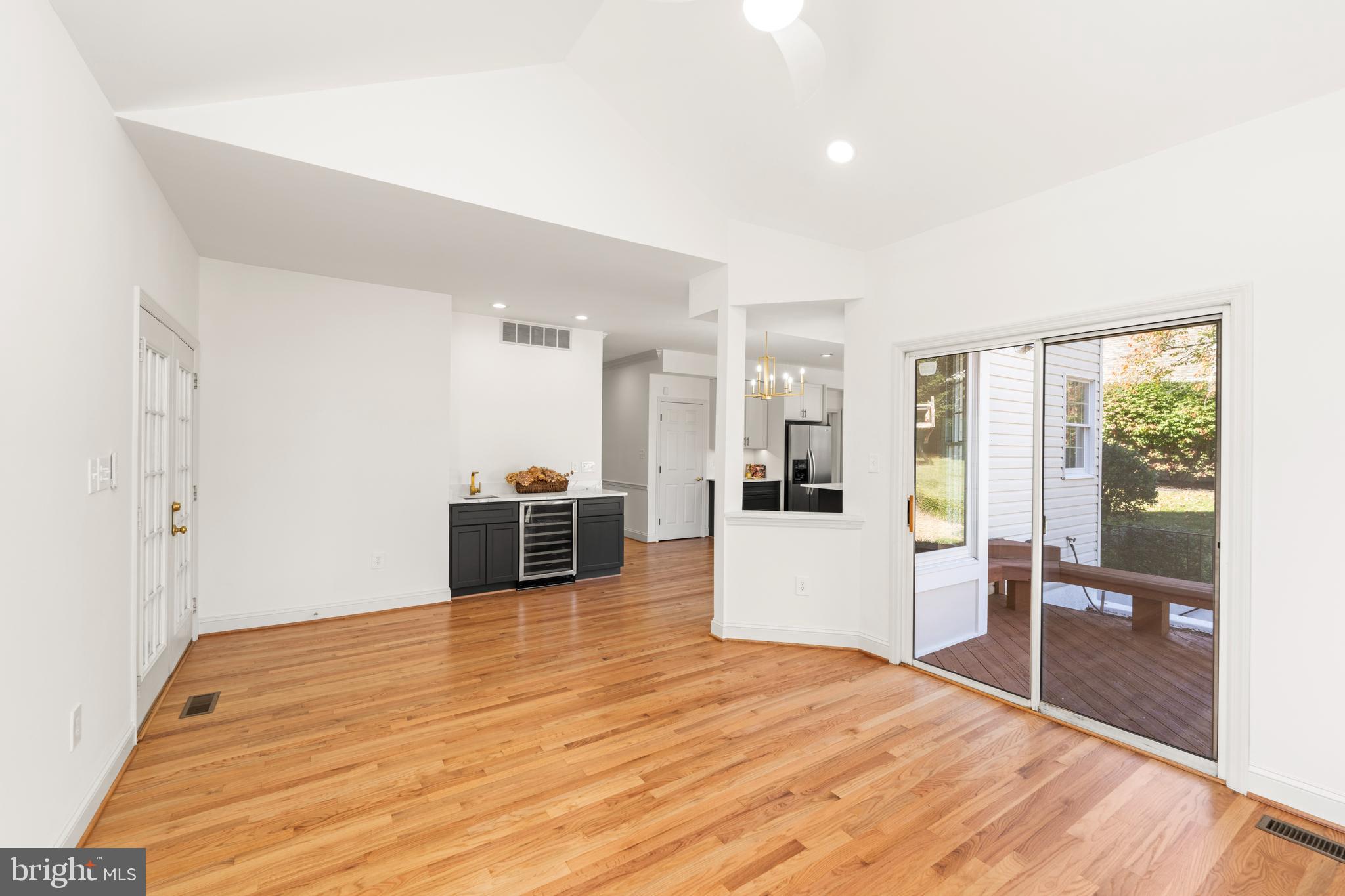 THE WILLOWS OF RUXTON - Residential