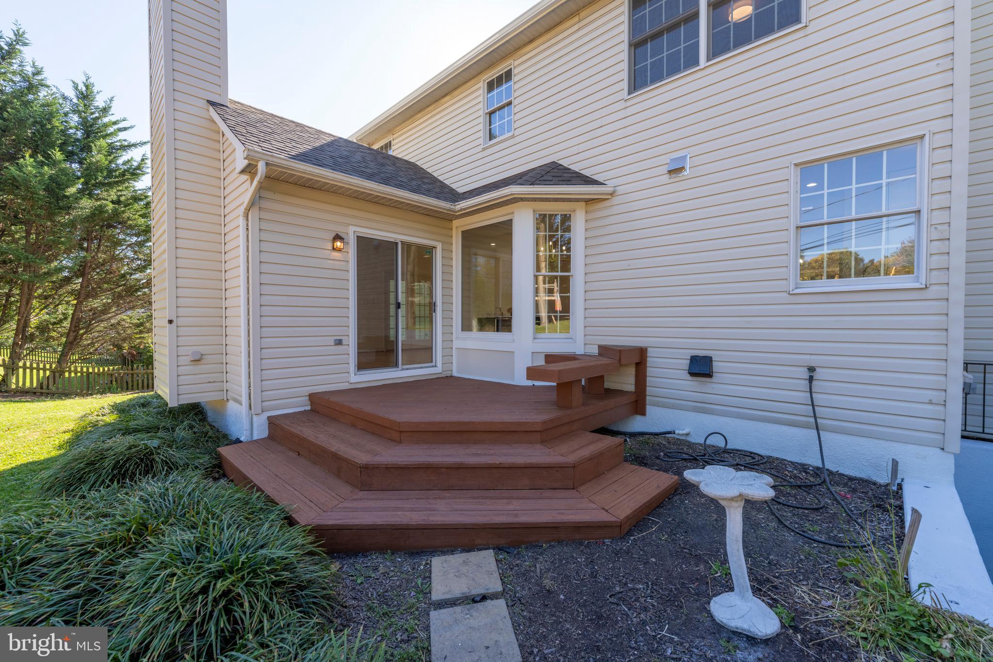 THE WILLOWS OF RUXTON - Residential