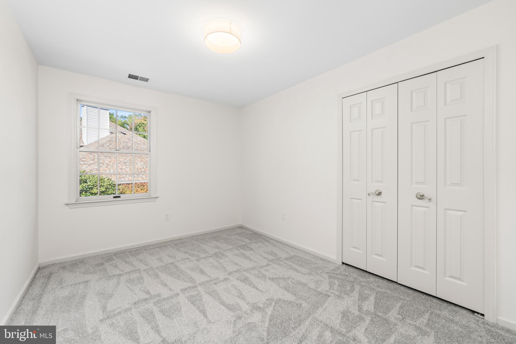 THE WILLOWS OF RUXTON - Residential