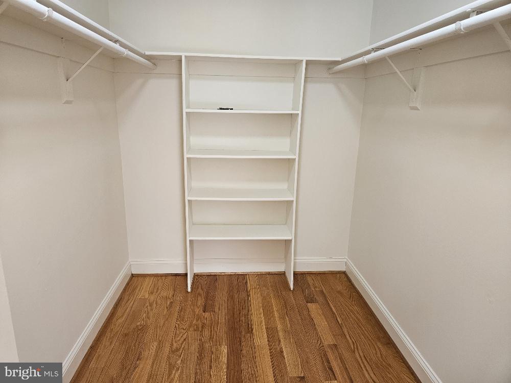 BURKE CENTRE - Residential