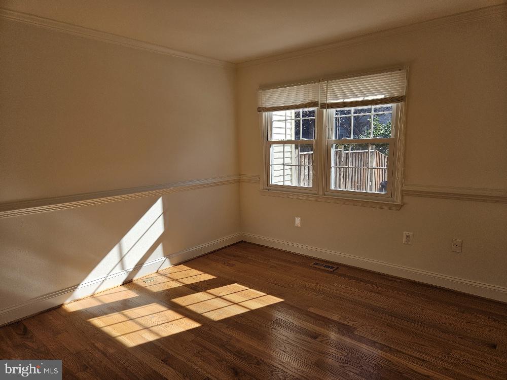 BURKE CENTRE - Residential