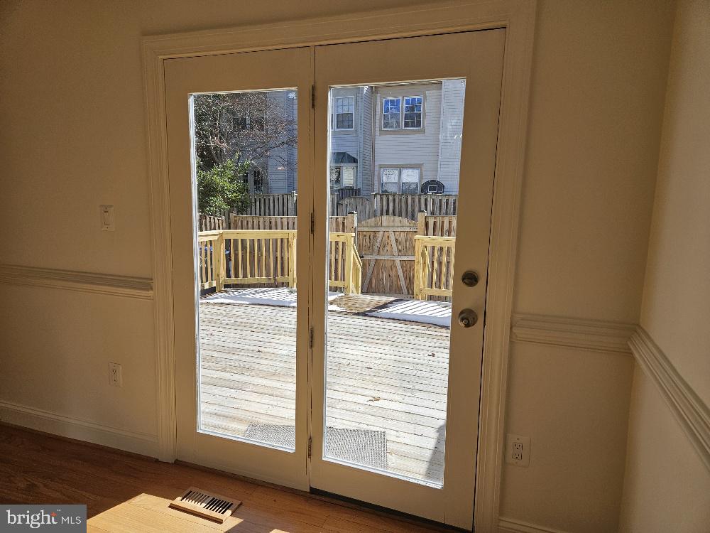 BURKE CENTRE - Residential