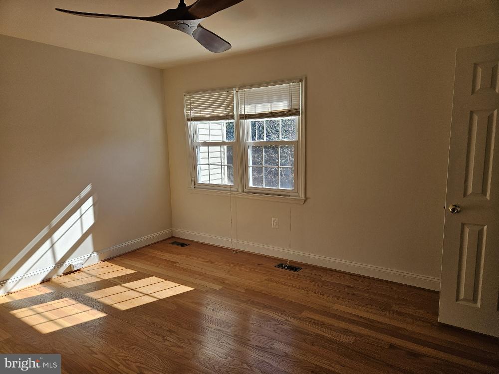 BURKE CENTRE - Residential