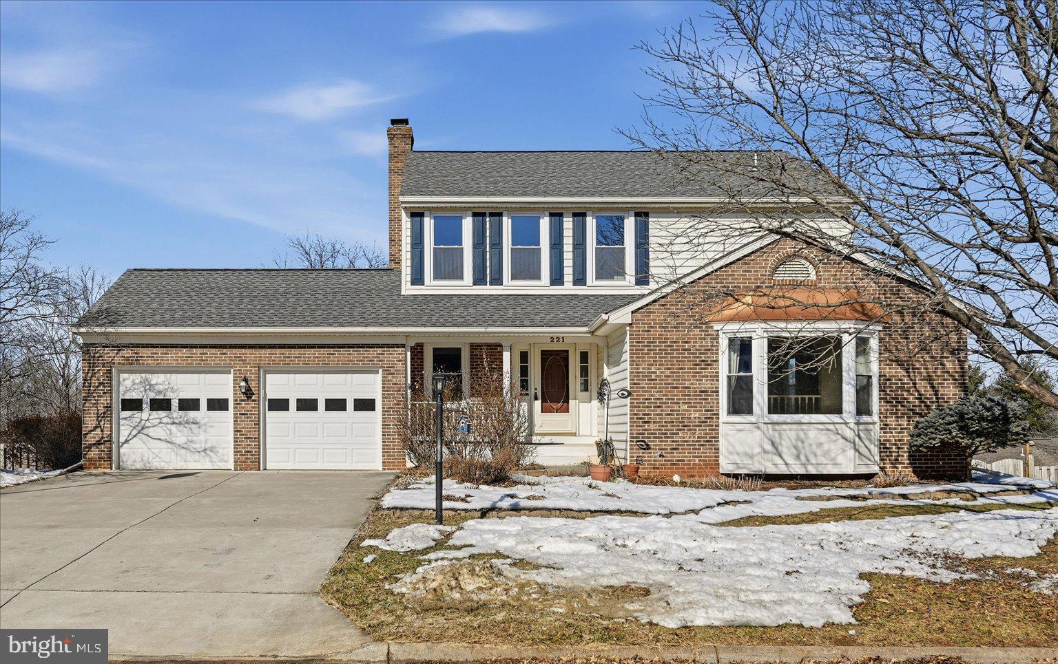 ENVIRONS - Residential