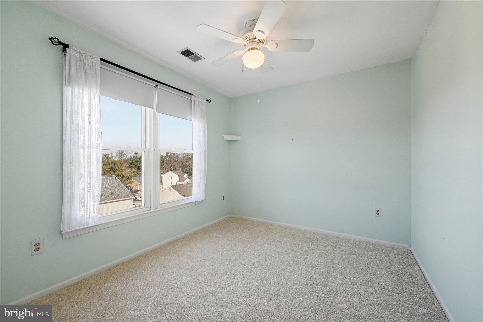 ENVIRONS - Residential