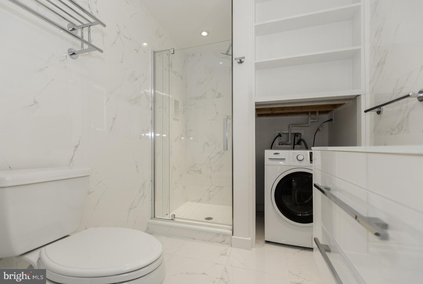 CENTER CITY - Residential Lease