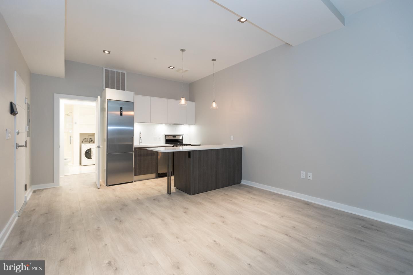 CENTER CITY - Residential Lease