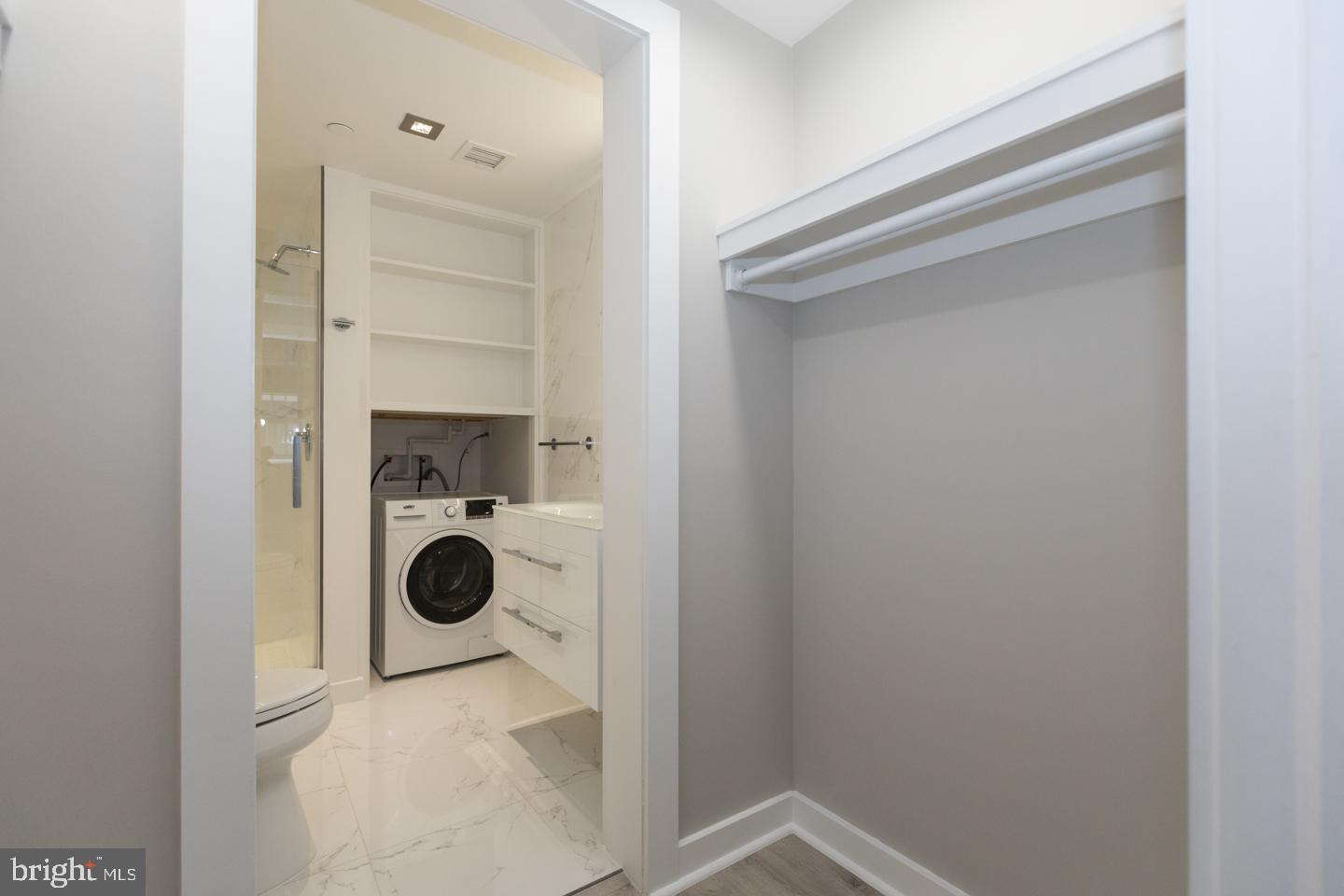 CENTER CITY - Residential Lease