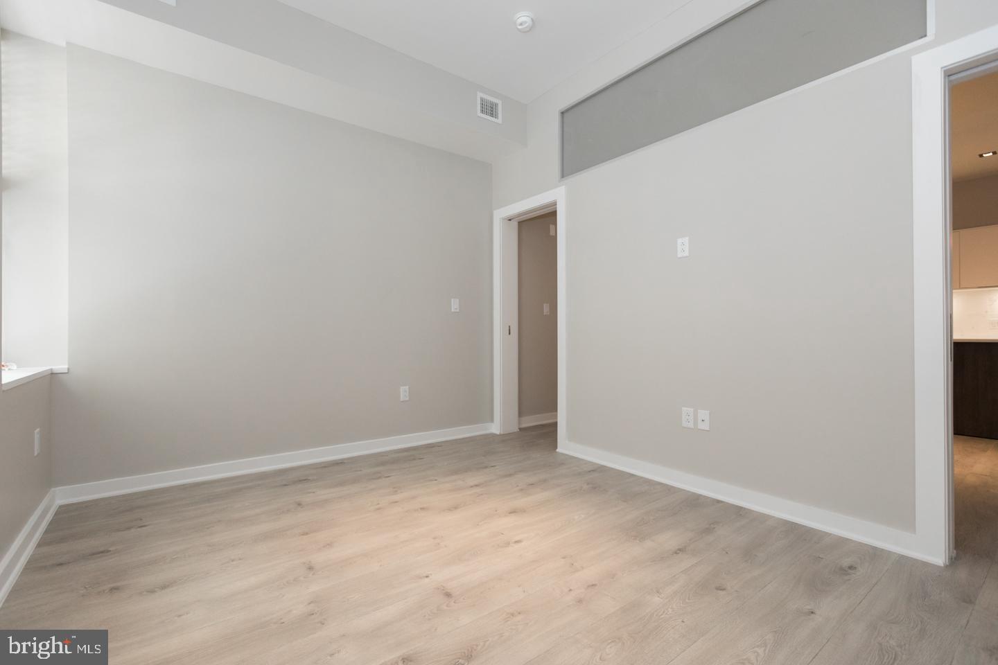 CENTER CITY - Residential Lease