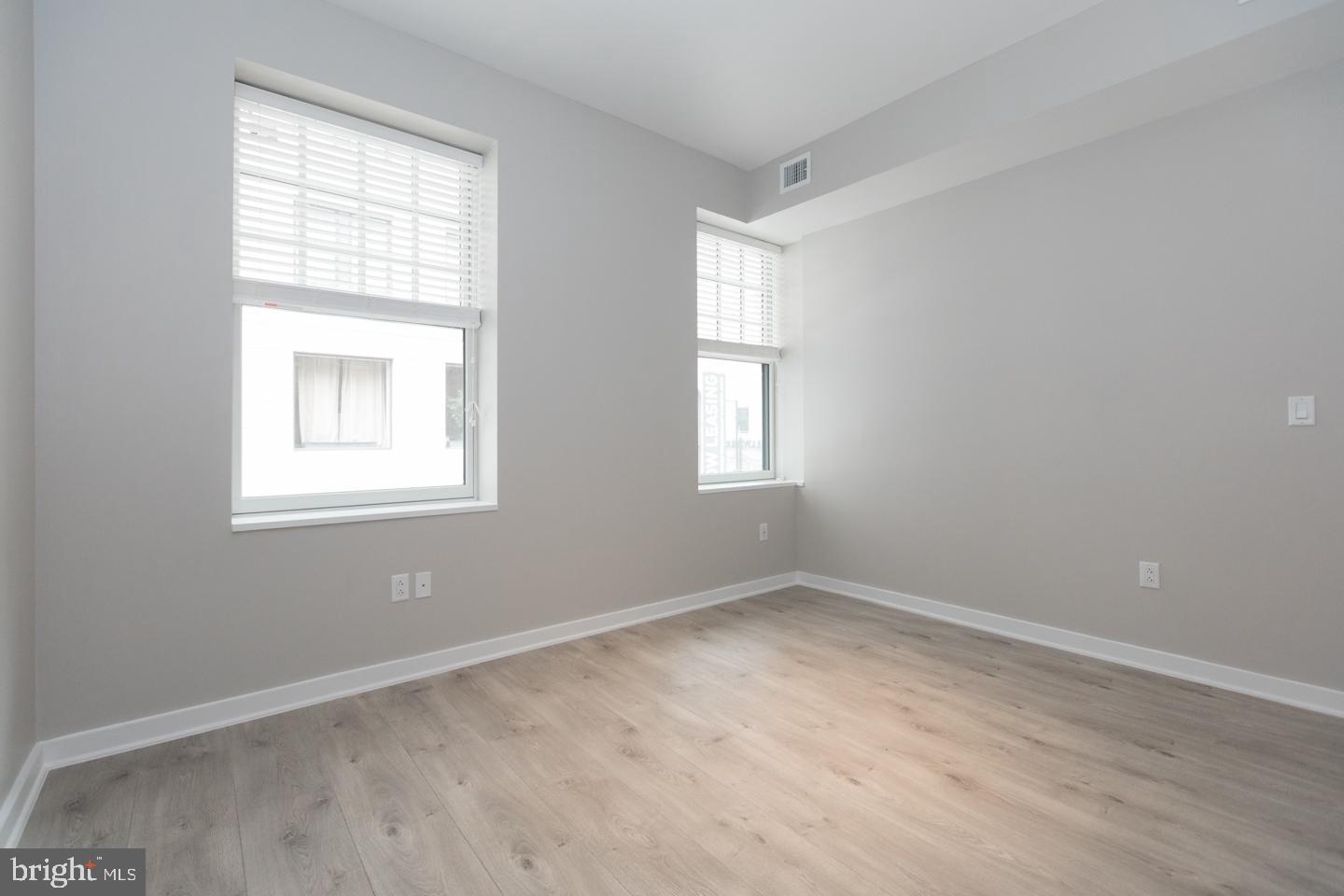 CENTER CITY - Residential Lease