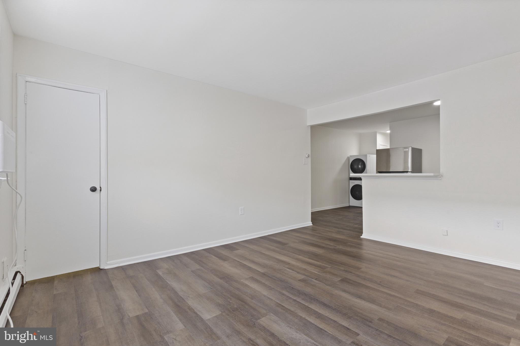 ROXBOROUGH - Residential Lease