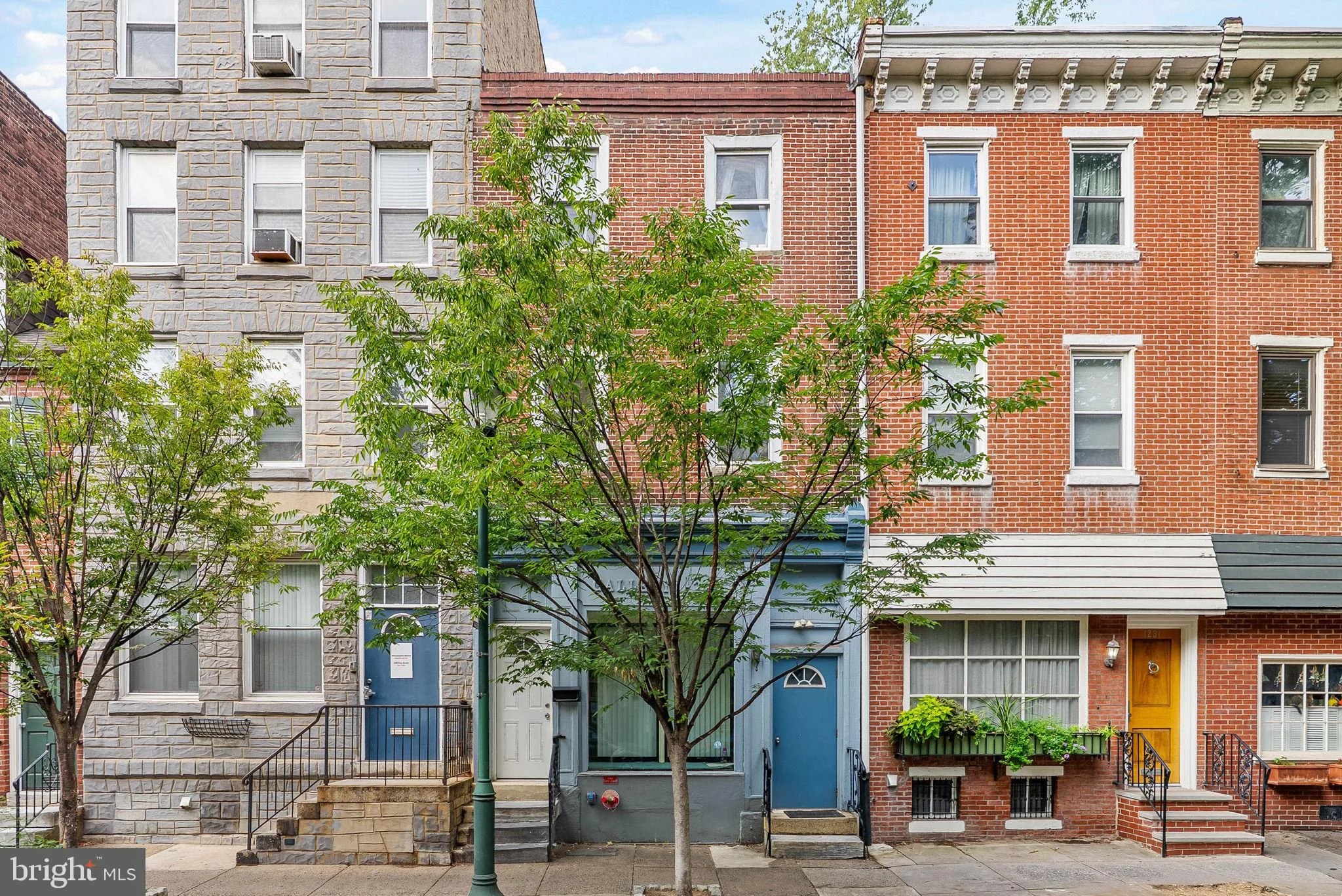 1233 Pine Street, Philadelphia, PA, 19107