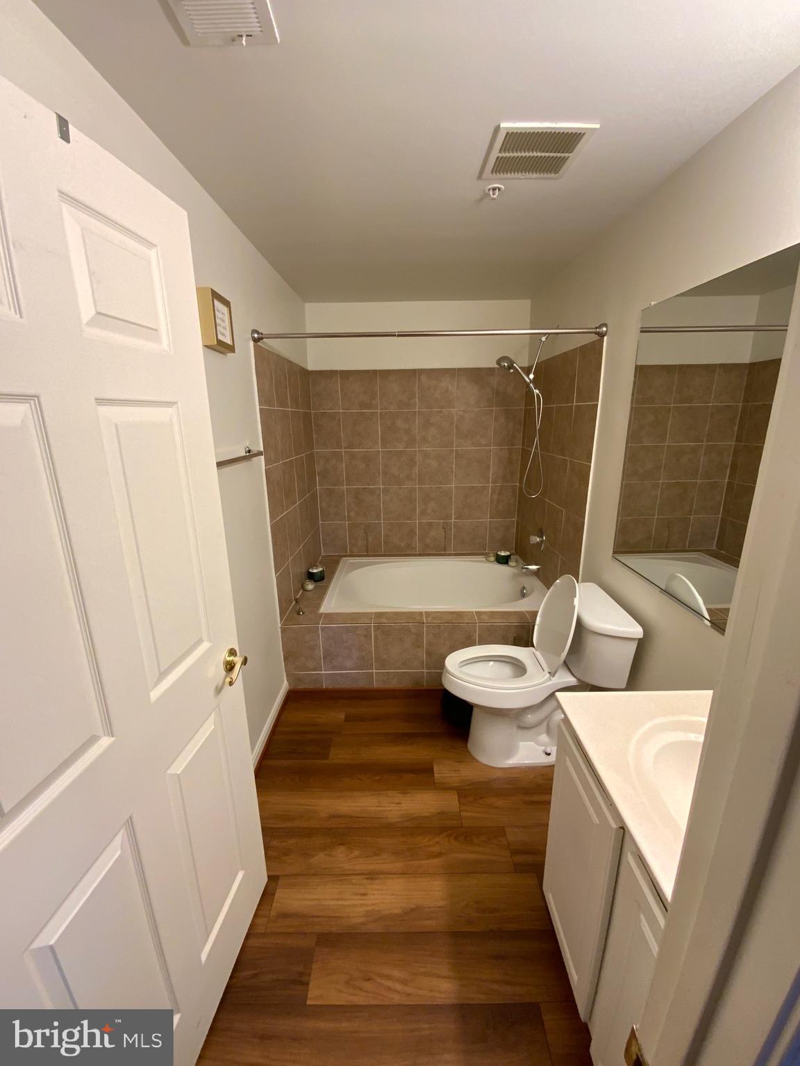 GREENBELT LAKE VILLAGE - Residential